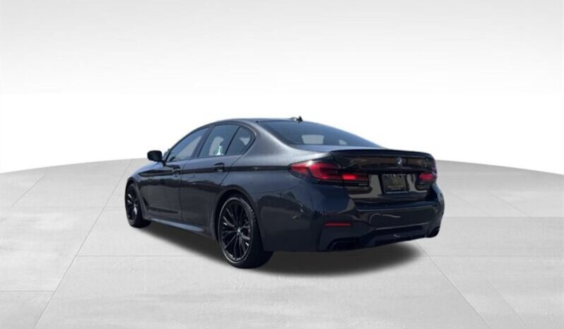 
								2021 BMW 5 Series M550i xDrive full									