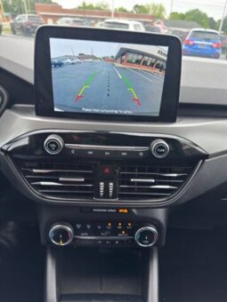 
										2023 Ford Escape Active full									
