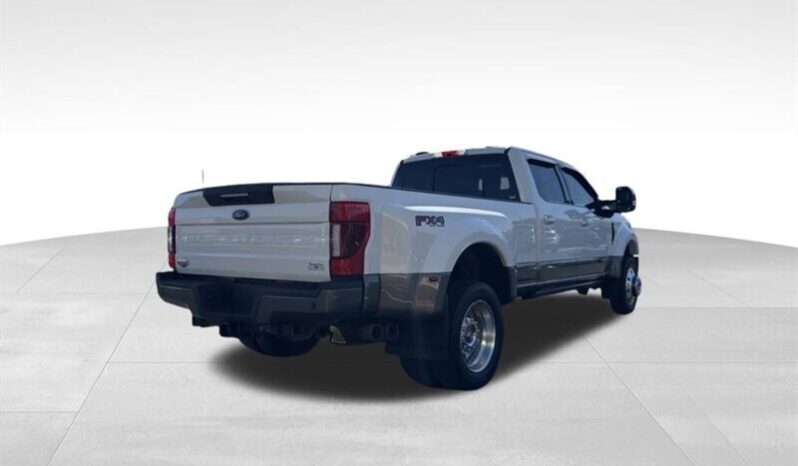 
								2022 Ford F-450 Super Duty King Ranch DRW full									