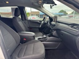 
										2023 Ford Escape Active full									