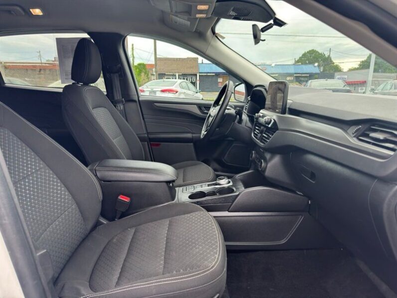 
								2023 Ford Escape Active full									