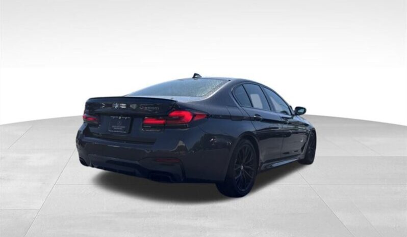 
								2021 BMW 5 Series M550i xDrive full									