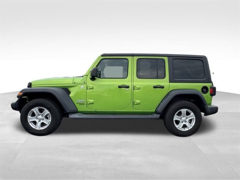 
								2018 Jeep Wrangler Unlimited Unlimited Sport S full									