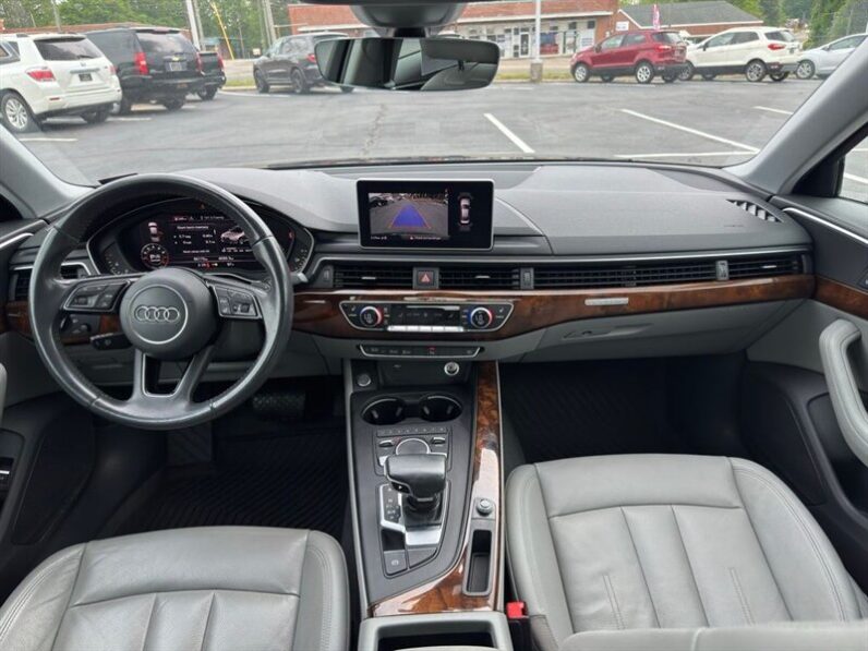 
								2019 Audi A4 2.0T Premium Plus quattro full									