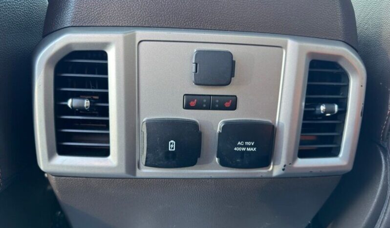 
								2022 Ford F-450 Super Duty King Ranch DRW full									