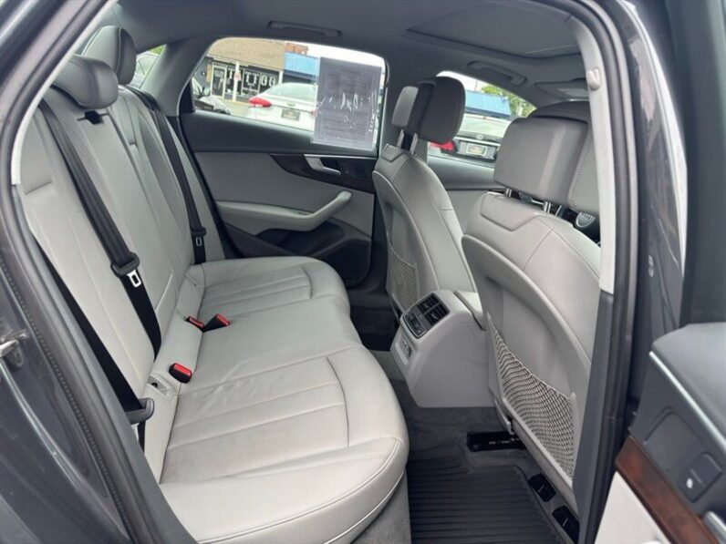 
								2019 Audi A4 2.0T Premium Plus quattro full									