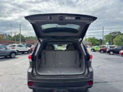 
										2017 Toyota Highlander XLE full									