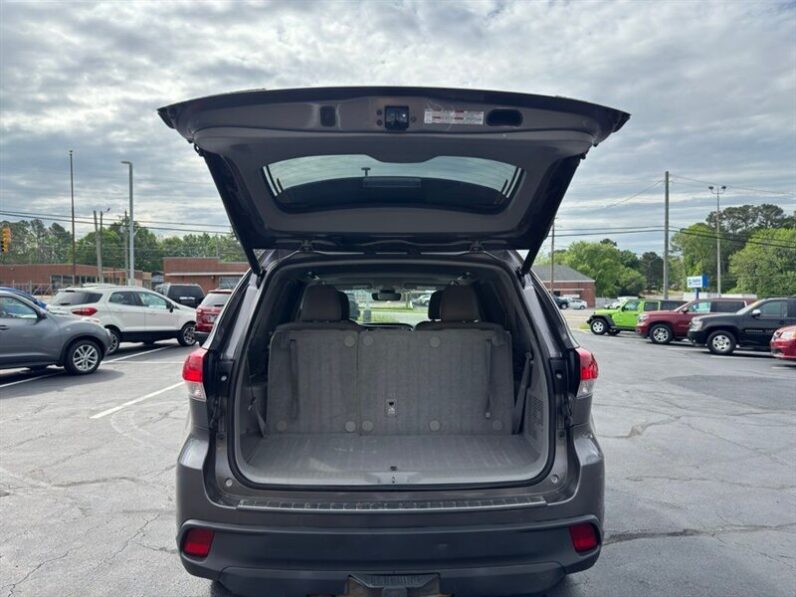 
								2017 Toyota Highlander XLE full									
