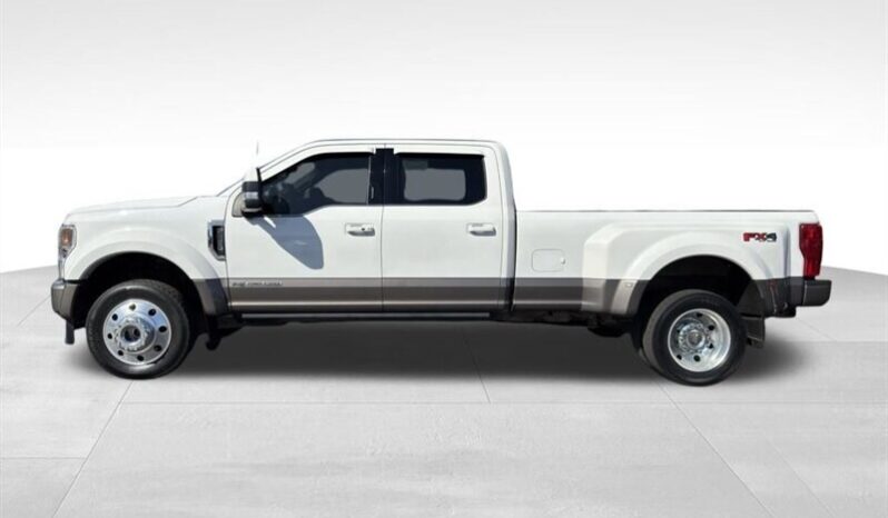 
								2022 Ford F-450 Super Duty King Ranch DRW full									