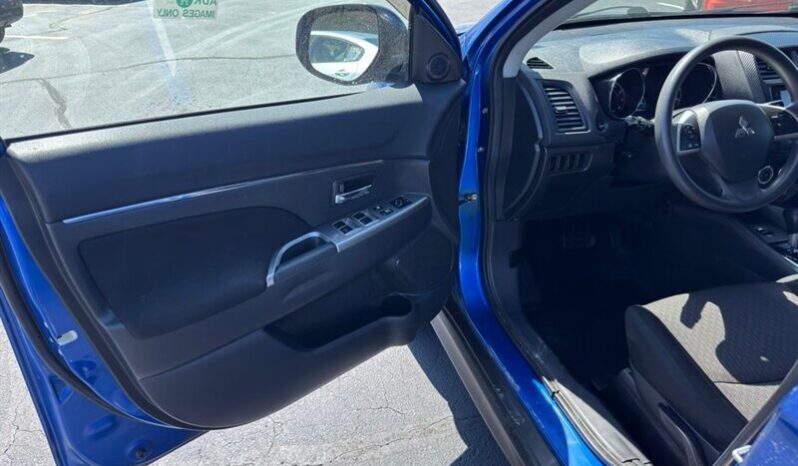 
								2018 Mitsubishi Outlander Sport 2.0 ES full									