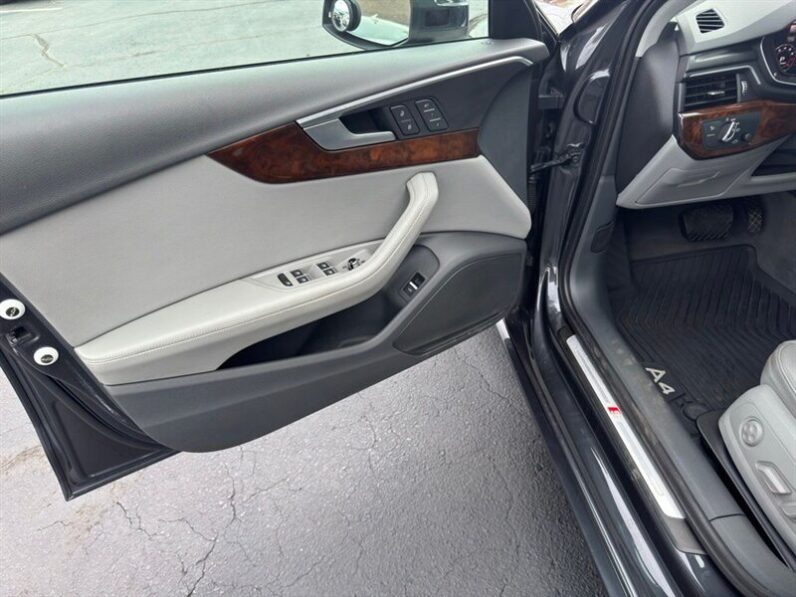 
								2019 Audi A4 2.0T Premium Plus quattro full									