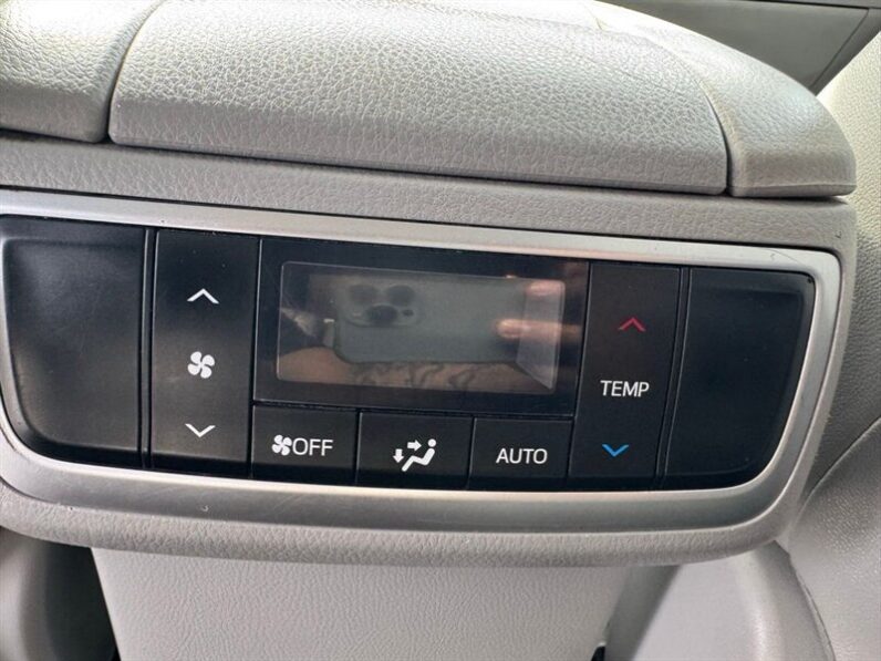 
								2017 Toyota Highlander XLE full									