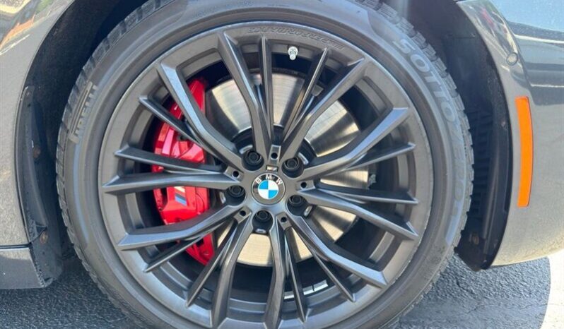 
								2021 BMW 5 Series M550i xDrive full									