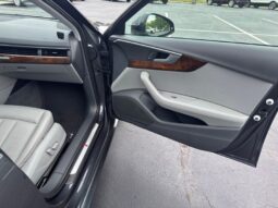 
										2019 Audi A4 2.0T Premium Plus quattro full									