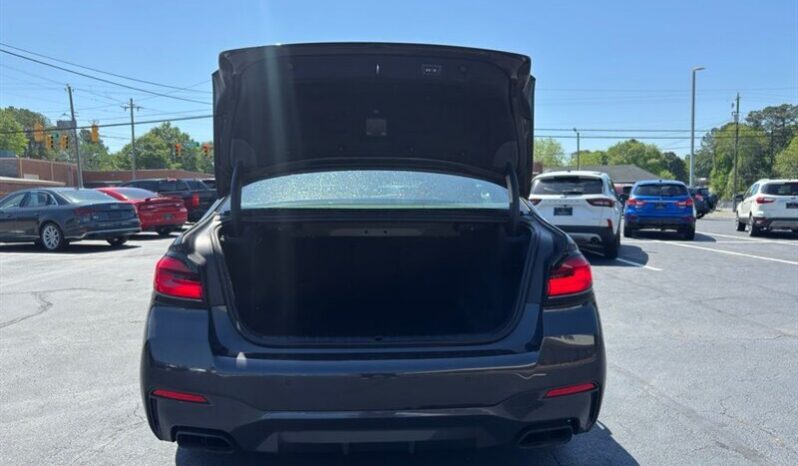 
								2021 BMW 5 Series M550i xDrive full									