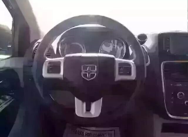 
								2015 Dodge Grand Caravan SXT full									