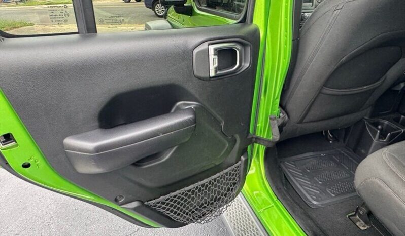
								2018 Jeep Wrangler Unlimited Unlimited Sport S full									