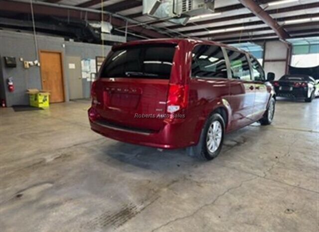 
								2015 Dodge Grand Caravan SXT full									