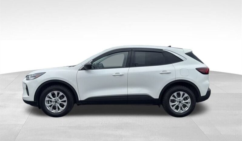 
								2023 Ford Escape Active full									