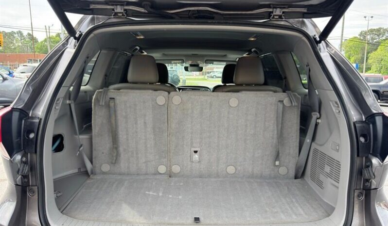 
								2017 Toyota Highlander XLE full									