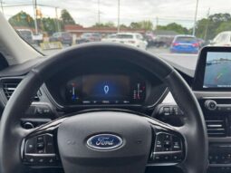 
										2023 Ford Escape Active full									