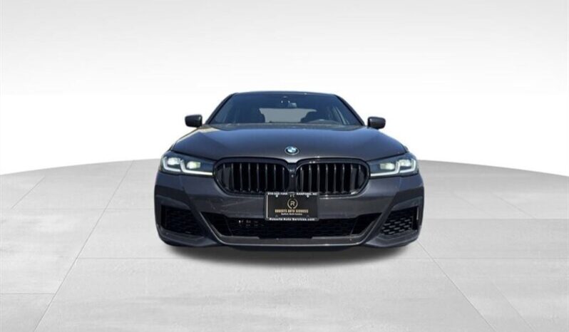 
								2021 BMW 5 Series M550i xDrive full									