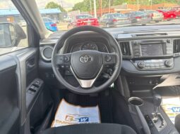 
										2014 Toyota RAV4 XLE full									
