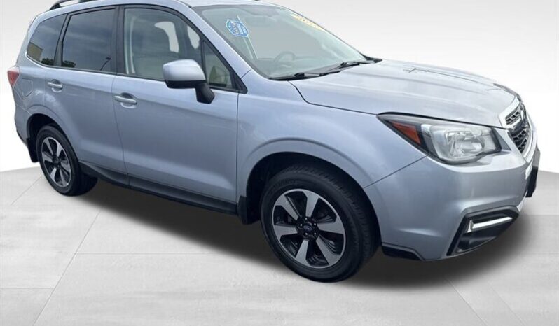 
								2017 Subaru Forester 2.5i Premium full									