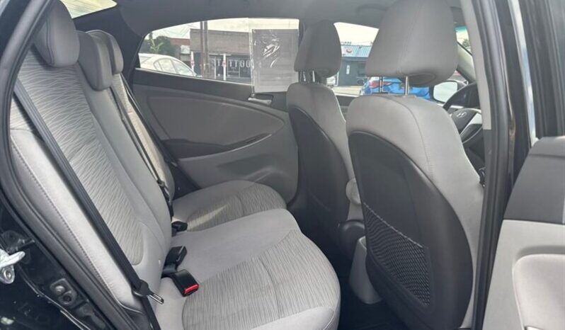 
								2017 Hyundai ACCENT SE full									