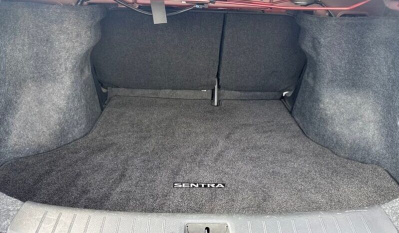 
								2019 Nissan Sentra SV full									