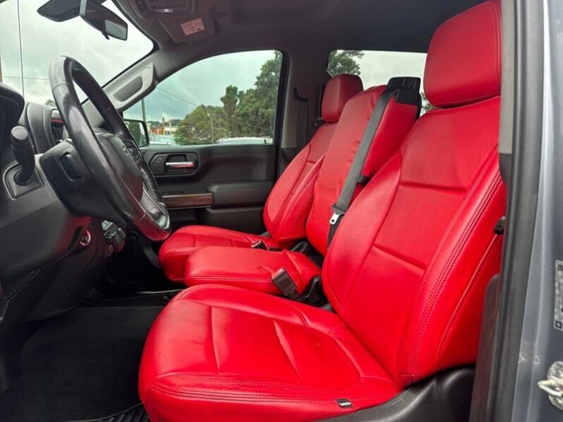 
								2019 Chevrolet Silverado 1500 RST full									