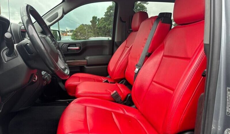 
								2019 Chevrolet Silverado 1500 RST full									