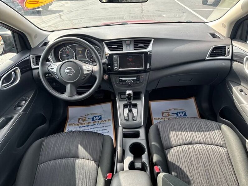 
								2019 Nissan Sentra SV full									