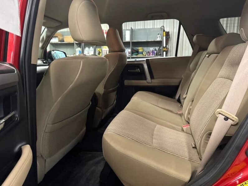 
								2014 Toyota 4Runner SR5 full									