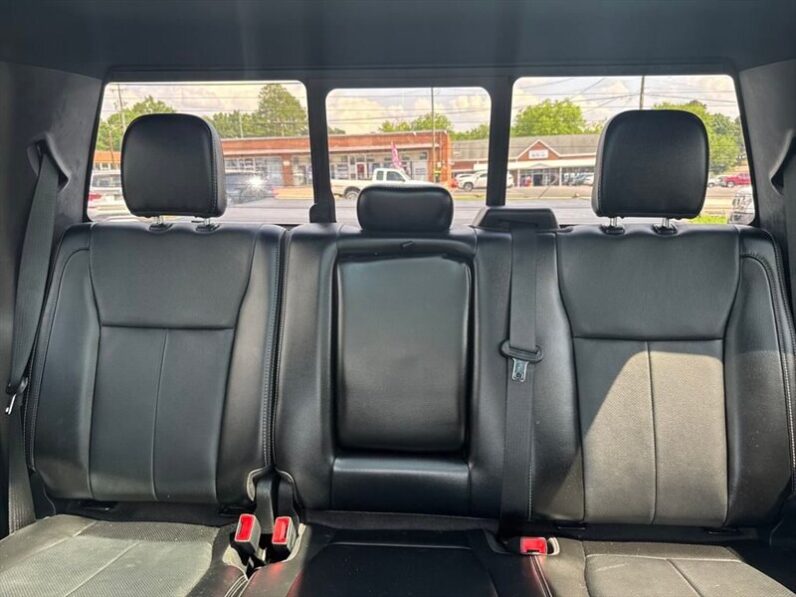 
								2018 Ford F-150 Lariat full									