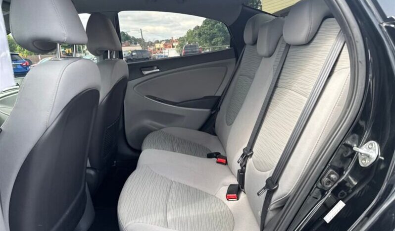
								2017 Hyundai ACCENT SE full									