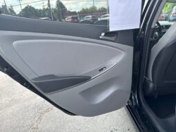 
										2017 Hyundai ACCENT SE full									