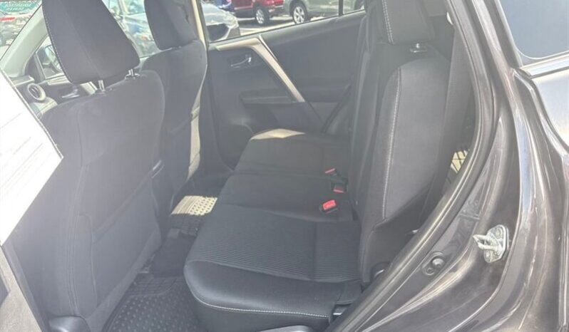 
								2014 Toyota RAV4 XLE full									