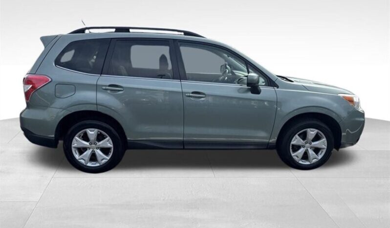 
								2015 Subaru Forester 2.5i Limited full									