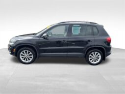 
										2015 Volkswagen Tiguan SE 4Motion full									
