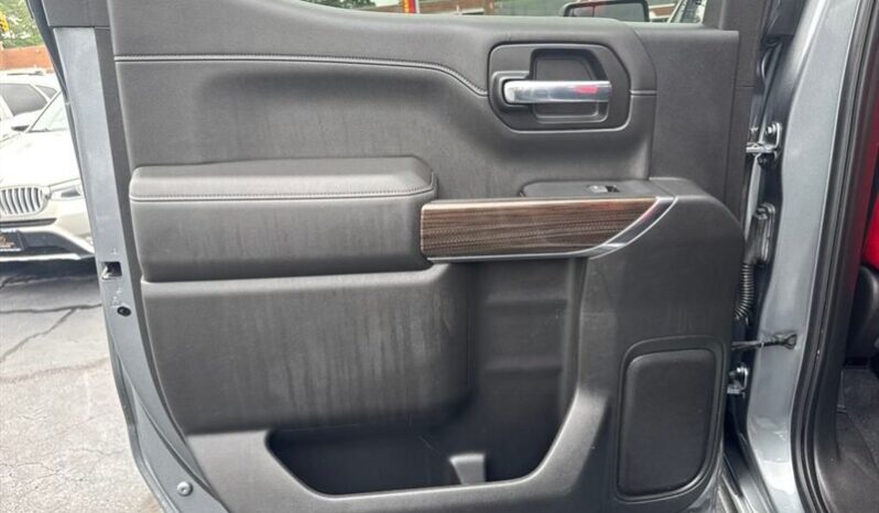 
								2019 Chevrolet Silverado 1500 RST full									