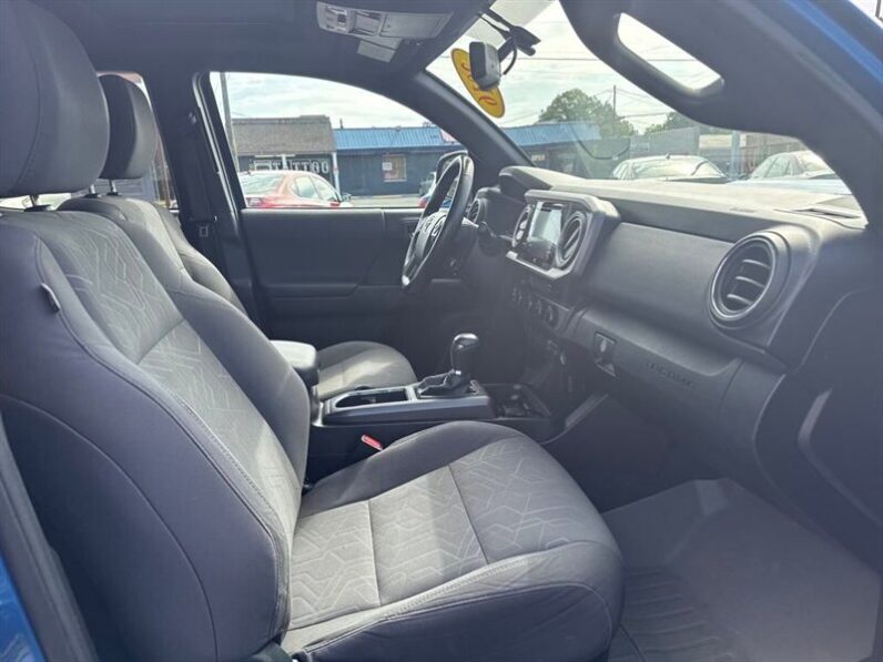 
								2016 Toyota Tacoma TRD Sport V6 full									