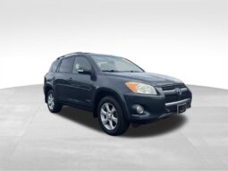 
										2011 Toyota RAV4 Limited full									
