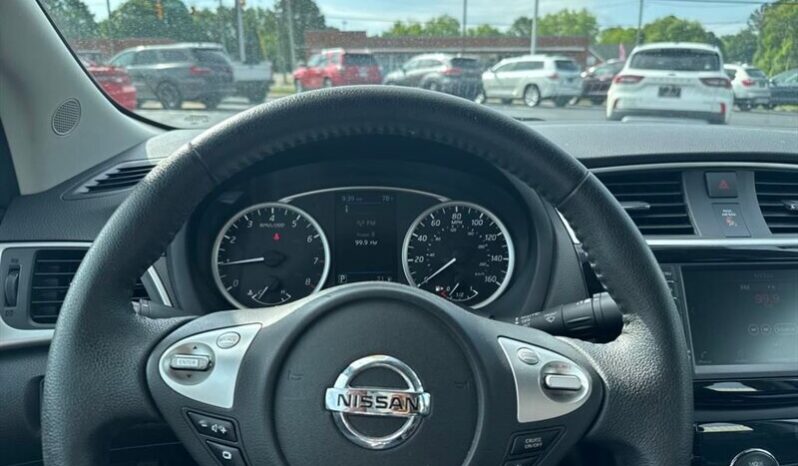 
								2019 Nissan Sentra SV full									