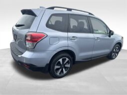 
										2017 Subaru Forester 2.5i Premium full									