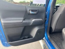 
										2016 Toyota Tacoma TRD Sport V6 full									