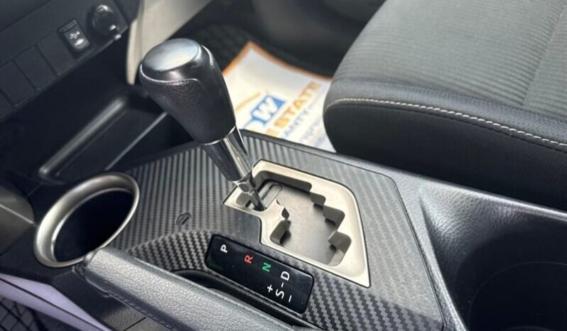
								2014 Toyota RAV4 XLE full									