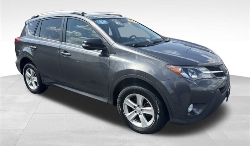 
								2014 Toyota RAV4 XLE full									