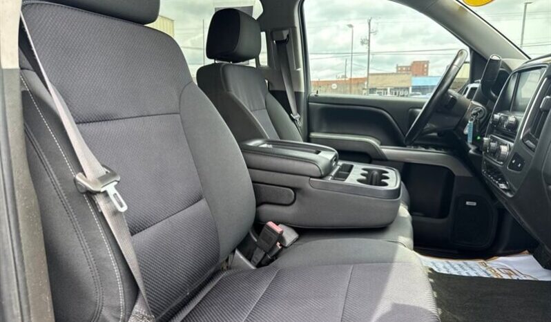 
								2015 Chevrolet Silverado 1500 LT LT2 full									