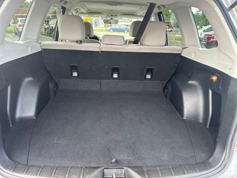 
								2017 Subaru Forester 2.5i Premium full									